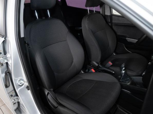 Kia Rio III Рестайлинг с пробегом 2016 года, цена 908 000 рублей, 147922 км, хэтчбек, Автокод Объявления