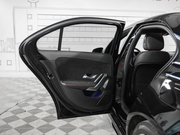 Mercedes-Benz A-Класс IV (W177) с пробегом 2022 года, цена 3 099 000 рублей, 37174 км, седан, Автокод Объявления