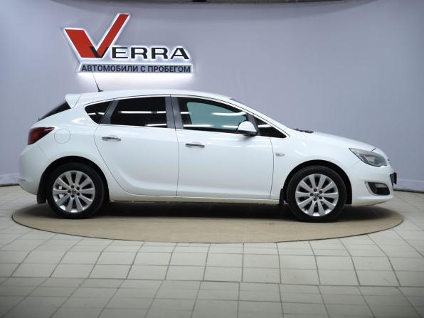 Opel Astra J Рестайлинг с пробегом 2012 года, цена 590 000 рублей, 235414 км, хэтчбек, Автокод Объявления