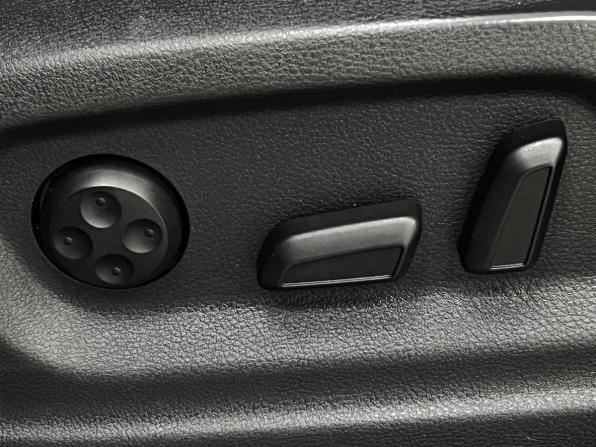 Volkswagen Tiguan I Рестайлинг с пробегом 2012 года, цена 930 000 рублей, 305872 км, внедорожник, Автокод Объявления
