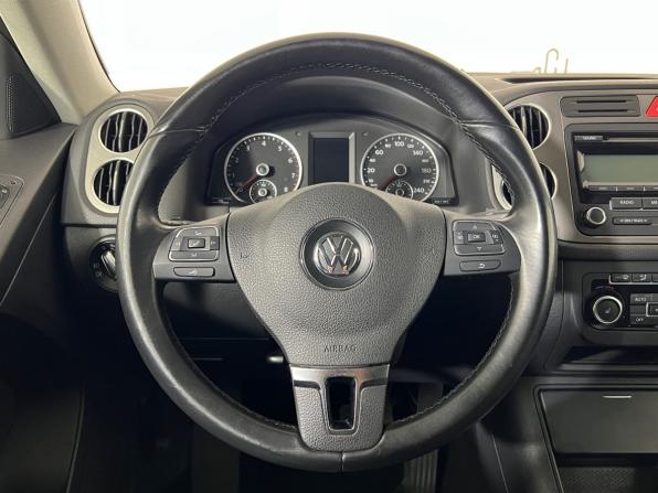 Volkswagen Tiguan I с пробегом 2011 года, цена 919 700 рублей, 243390 км, внедорожник, Автокод Объявления