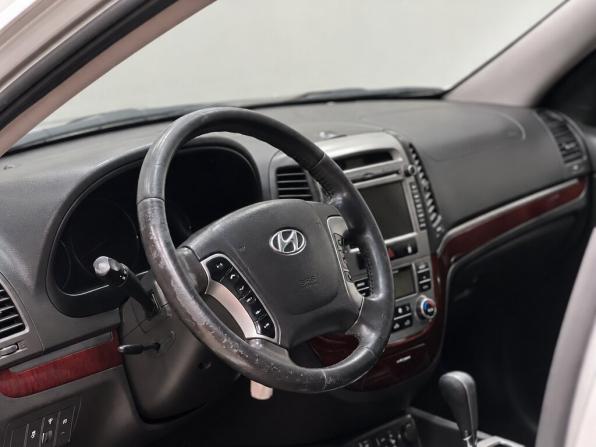 Hyundai Santa Fe Classic с пробегом 2010 года, цена 950 000 рублей, 200237 км, внедорожник, Автокод Объявления