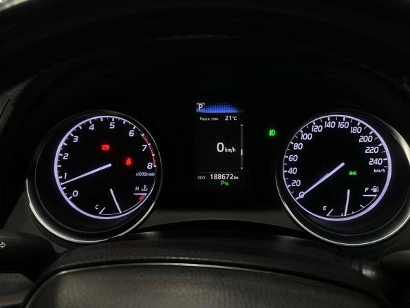Toyota Camry VIII (XV70) с пробегом 2018 года, цена 2 230 000 рублей, 188668 км, седан, Автокод Объявления