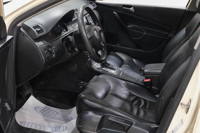Volkswagen Passat B6 с пробегом 2009 года, цена 799 000 рублей, 218000 км, универсал, Автокод Объявления