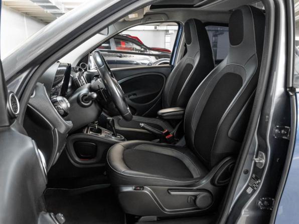 Smart Forfour II с пробегом 2017 года, цена 1 806 000 рублей, 117994 км, хэтчбек, Автокод Объявления