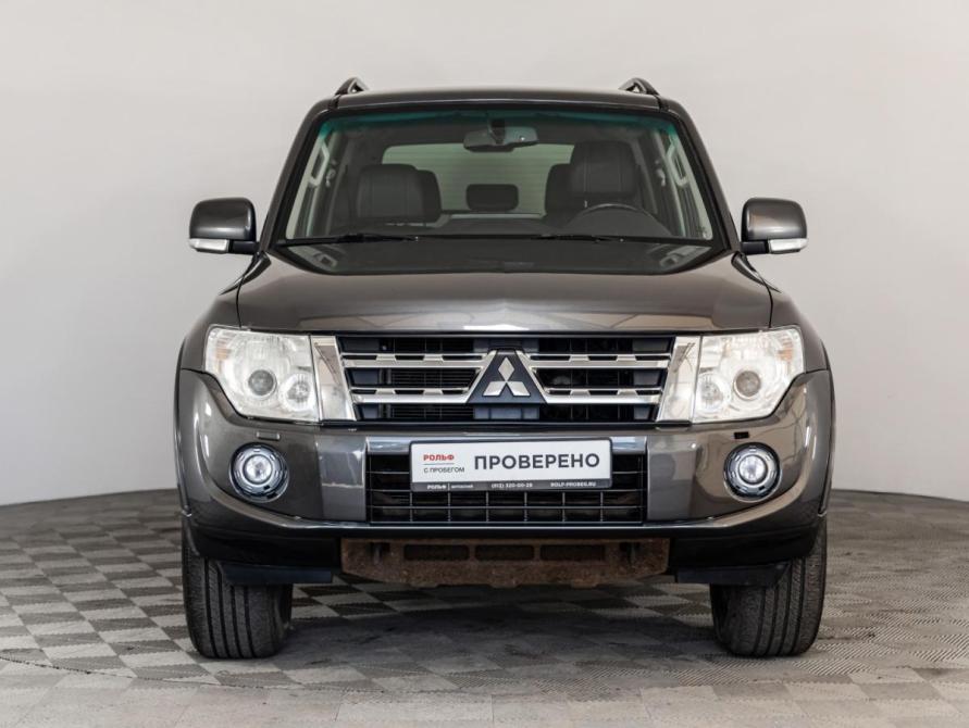 Mitsubishi Pajero IV Рестайлинг 1 Санкт-Петербург  - изображение 2