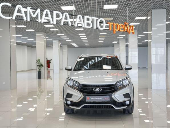 Lada (ВАЗ) XRAY I с пробегом 2018 года, цена 738 000 рублей, 205164 км, хэтчбек, Автокод Объявления