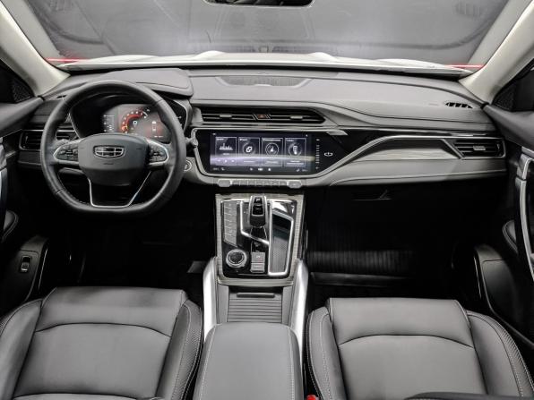 Geely Atlas Pro с пробегом 2022 года, цена 2 030 000 рублей, 51858 км, внедорожник, Автокод Объявления