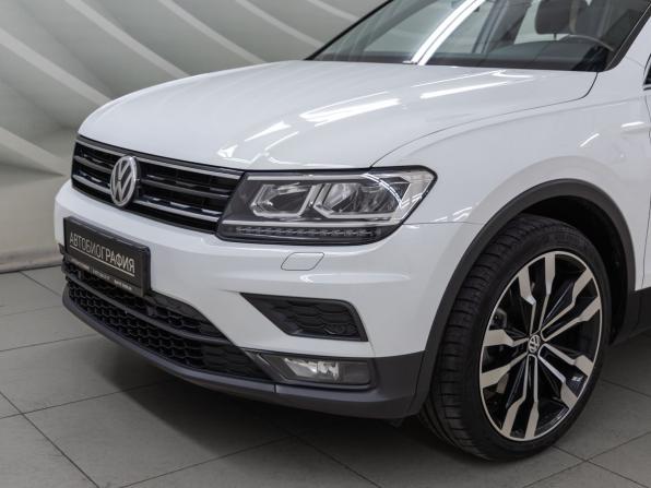 Volkswagen Tiguan II с пробегом 2017 года, цена 2 588 000 рублей, 108448 км, внедорожник, Автокод Объявления