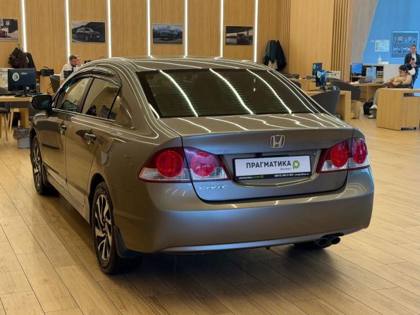 Honda Civic VIII с пробегом 2008 года, цена 658 000 рублей, 118000 км, седан, Автокод Объявления