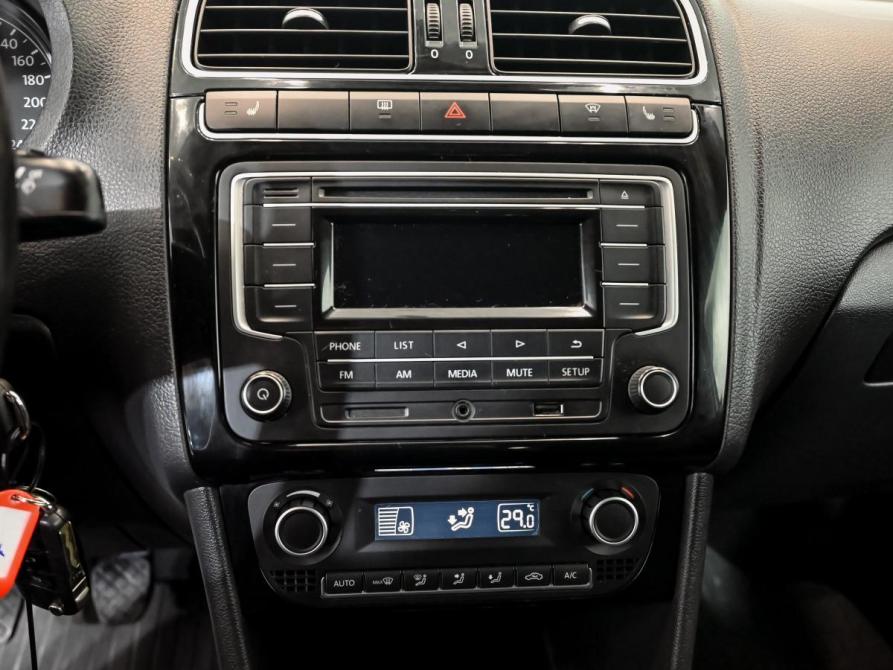 Volkswagen Polo V Рестайлинг Екатеринбург  - изображение 15