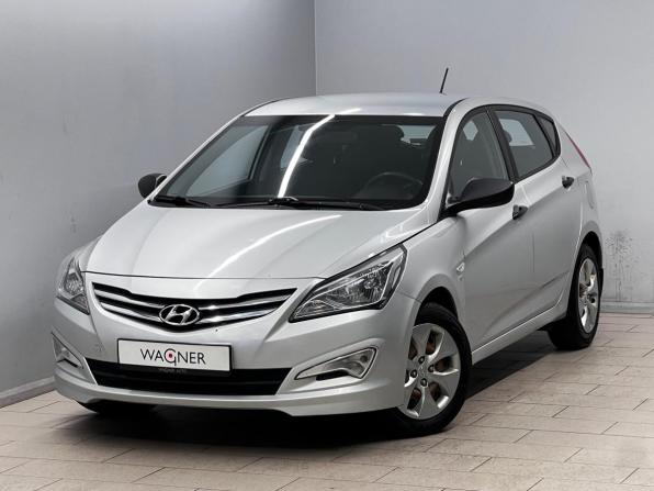 Hyundai Solaris I Рестайлинг с пробегом 2015 года, цена 655 000 рублей, 130338 км, хэтчбек, Автокод Объявления