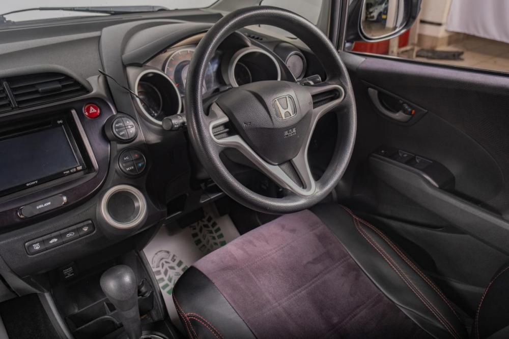 Honda Fit II Томск  - изображение 9