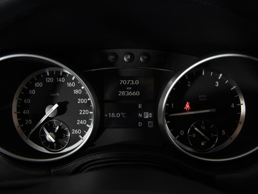 Mercedes-Benz GL-Класс I (X164) Рестайлинг Санкт-Петербург  - изображение 26