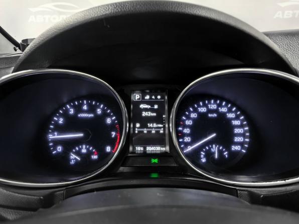 Hyundai Santa Fe III Рестайлинг с пробегом 2016 года, цена 2 402 000 рублей, 204000 км, внедорожник, Автокод Объявления