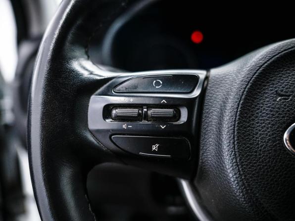 Kia Rio IV с пробегом 2019 года, цена 1 370 000 рублей, 94275 км, хэтчбек, Автокод Объявления