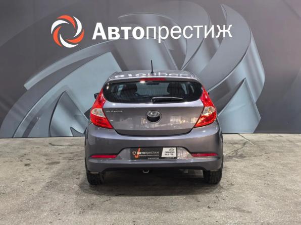 Hyundai Solaris I Рестайлинг с пробегом 2016 года, цена 790 000 рублей, 126500 км, хэтчбек, Автокод Объявления