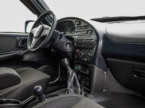 Chevrolet Niva I Рестайлинг с пробегом 2017 года, цена 918 000 рублей, 27335 км, внедорожник, Автокод Объявления