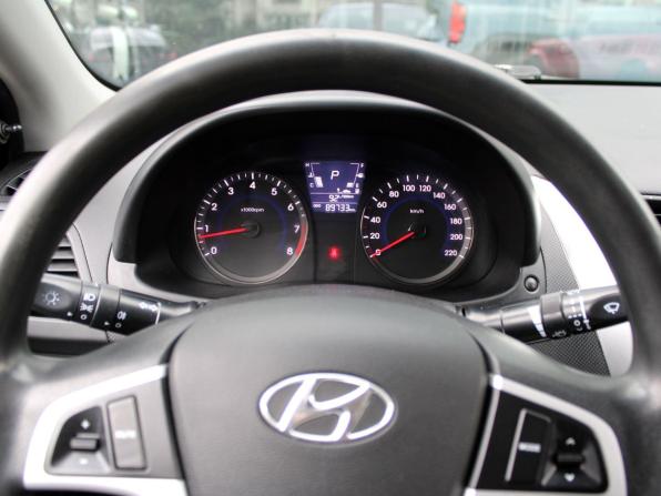 Hyundai Solaris I с пробегом 2013 года, цена 1 060 000 рублей, 89733 км, седан, Автокод Объявления