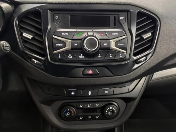 Lada (ВАЗ) Vesta I с пробегом 2019 года, цена 784 000 рублей, 188800 км, седан, Автокод Объявления