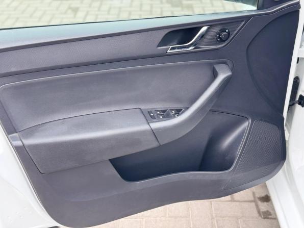 Skoda Rapid I с пробегом 2014 года, цена 850 000 рублей, 164000 км, лифтбек, Автокод Объявления