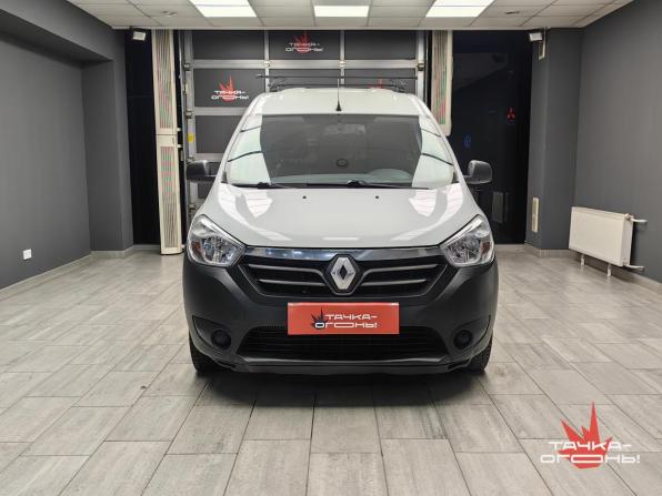 Renault Kangoo II Рестайлинг с пробегом 2015 года, цена 948 000 рублей, 175000 км, минивэн, Автокод Объявления