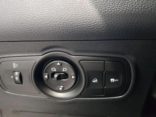 Chery Tiggo 4 I Рестайлинг с пробегом 2021 года, цена 1 365 000 рублей, 42525 км, внедорожник, Автокод Объявления