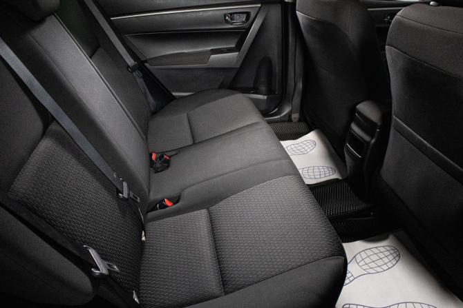 Toyota Corolla XI (E160 E170 E180) с пробегом 2013 года, цена 1 209 000 рублей, 182000 км, седан, Автокод Объявления