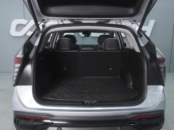 Geely Atlas II с пробегом 2023 года, цена 2 581 000 рублей, 33008 км, внедорожник, Автокод Объявления