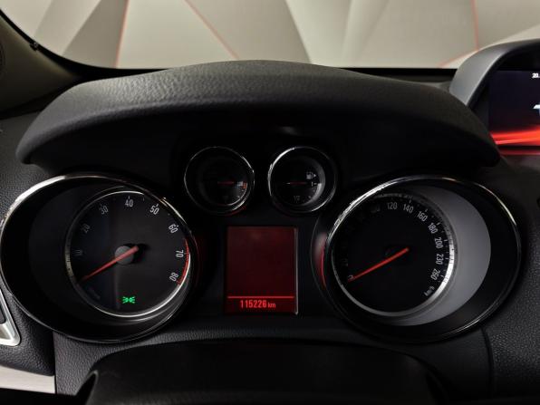 Opel Mokka I с пробегом 2013 года, цена 1 099 000 рублей, 115225 км, внедорожник, Автокод Объявления