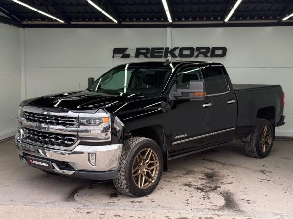 Chevrolet Silverado III (K2XX) Рестайлинг с пробегом 2016 года, цена 4 300 000 рублей, 235232 км, offers.body_type.unknown, Автокод Объявления