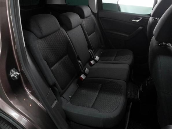 Skoda Yeti I Рестайлинг с пробегом 2014 года, цена 1 179 000 рублей, 152781 км, внедорожник, Автокод Объявления