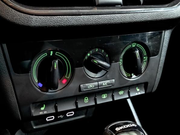 Skoda Rapid II с пробегом 2021 года, цена 1 070 000 рублей, 139828 км, лифтбек, Автокод Объявления