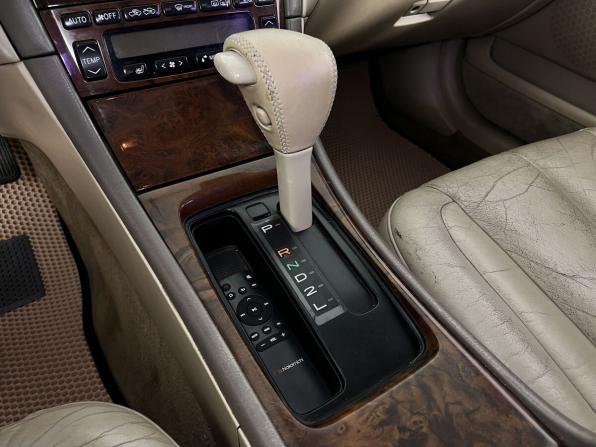 Toyota Avalon II с пробегом 2001 года, цена 850 000 рублей, 258733 км, седан, Автокод Объявления