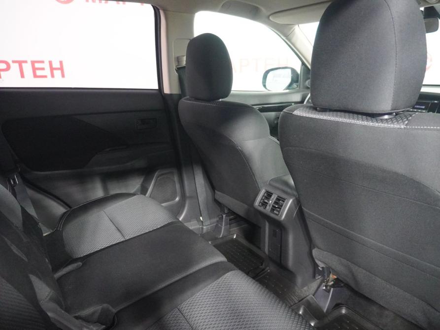 Mitsubishi Outlander III Рестайлинг 3 Вологда  - изображение 11