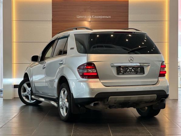Mercedes-Benz M-Класс II (W164) с пробегом 2008 года, цена 1 399 900 рублей, 240159 км, внедорожник, Автокод Объявления