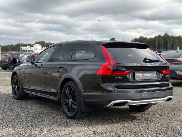 Volvo V90 Cross Country I с пробегом 2017 года, цена 2 295 000 рублей, 283000 км, универсал, Автокод Объявления