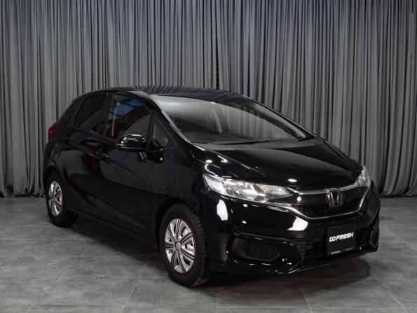 Honda Fit III Рестайлинг с пробегом 2018 года, цена 919 000 рублей, 144222 км, хэтчбек, Автокод Объявления