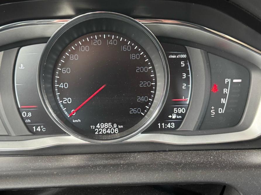 Volvo XC60 I Рестайлинг Москва  - изображение 16