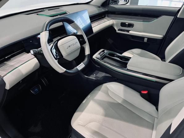 JETOUR DASHING I с пробегом 2023 года, цена 2 100 000 рублей, 20300 км, внедорожник, Автокод Объявления