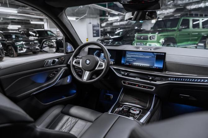 Новый BMW X7 I (G07) Рестайлинг 2025 года, цена 16 400 000 рублей, внедорожник, Автокод Объявления