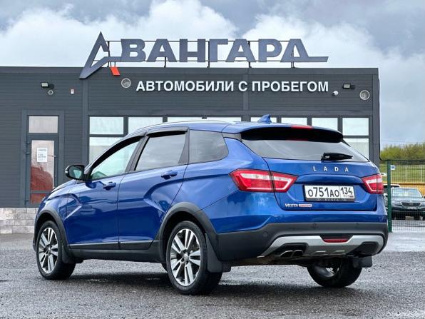 Lada (ВАЗ) Vesta I с пробегом 2020 года, цена 1 300 000 рублей, 77000 км, универсал, Автокод Объявления