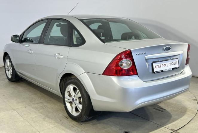 Ford Focus II Рестайлинг с пробегом 2009 года, цена 649 000 рублей, 185944 км, седан, Автокод Объявления