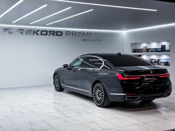 BMW 7 серии VI (G11/G12) Рестайлинг с пробегом 2020 года, цена 6 500 000 рублей, 78631 км, седан, Автокод Объявления