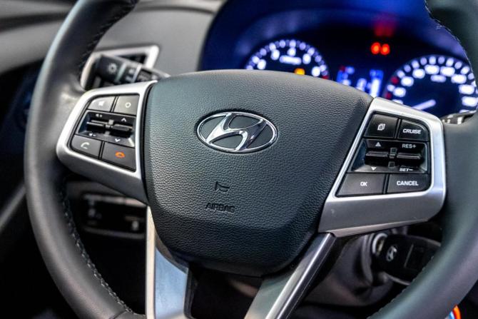 Hyundai Creta I Рестайлинг с пробегом 2021 года, цена 2 105 000 рублей, 51000 км, внедорожник, Автокод Объявления