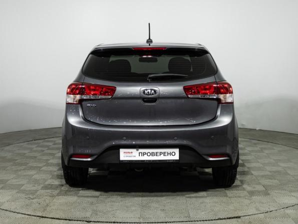 Kia Rio III Рестайлинг с пробегом 2017 года, цена 1 344 700 рублей, 83825 км, хэтчбек, Автокод Объявления