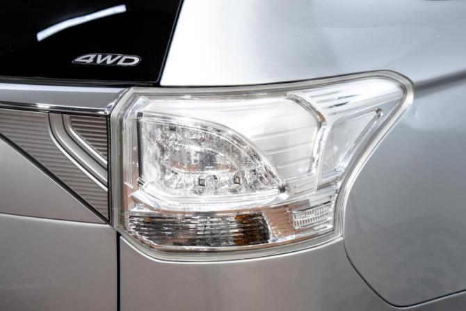 Mitsubishi Outlander III Рестайлинг с пробегом 2014 года, цена 1 799 000 рублей, 250000 км, внедорожник, Автокод Объявления