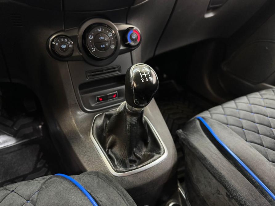 Ford Fiesta Mk6 Рестайлинг Ставрополь  - изображение 15