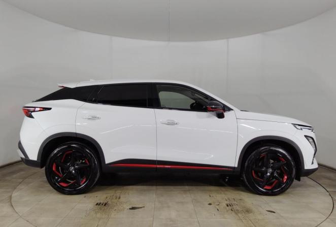 Omoda C5 I с пробегом 2023 года, цена 1 780 000 рублей, 59915 км, внедорожник, Автокод Объявления