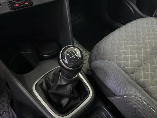 Volkswagen Polo V Рестайлинг с пробегом 2018 года, цена 1 209 220 рублей, 62000 км, седан, Автокод Объявления